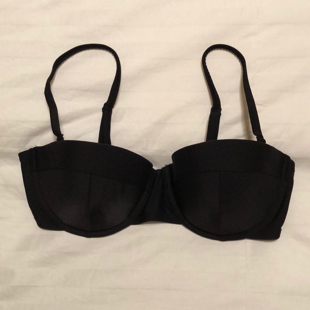 Old Navy Bikini Top  Size Medium  EUC